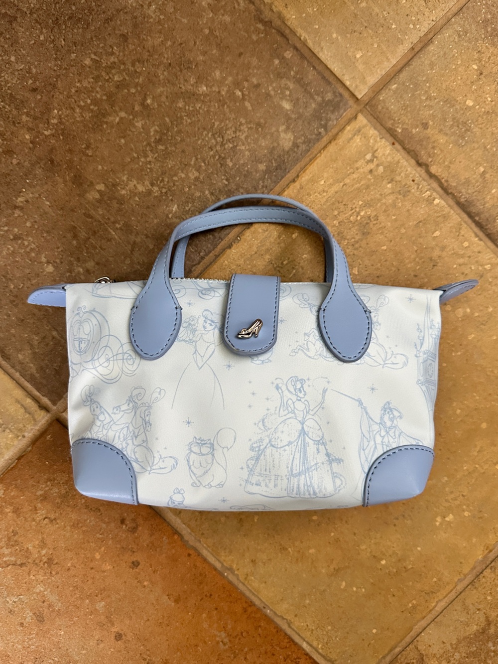 Stoney Clover Lane Disney Cinderella 02 Pouchette